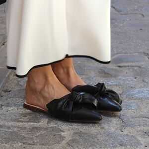 Zara Black Leather Bow Mules slides minimalist classic luxury sz 6